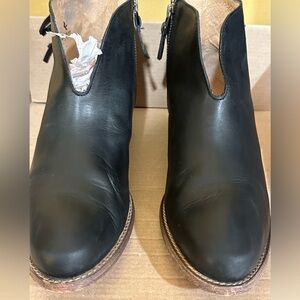 Koolaburra Dallas Black Leather & Suede Fringe Western Ankle Boots Size 10